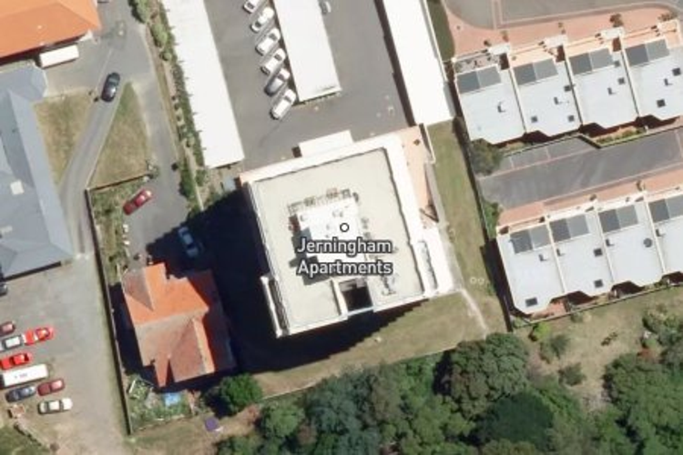 9D/20 Oriental Terrace_0