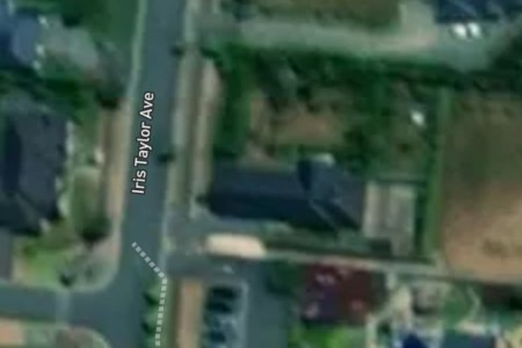 61 Iris Taylor Avenue_0