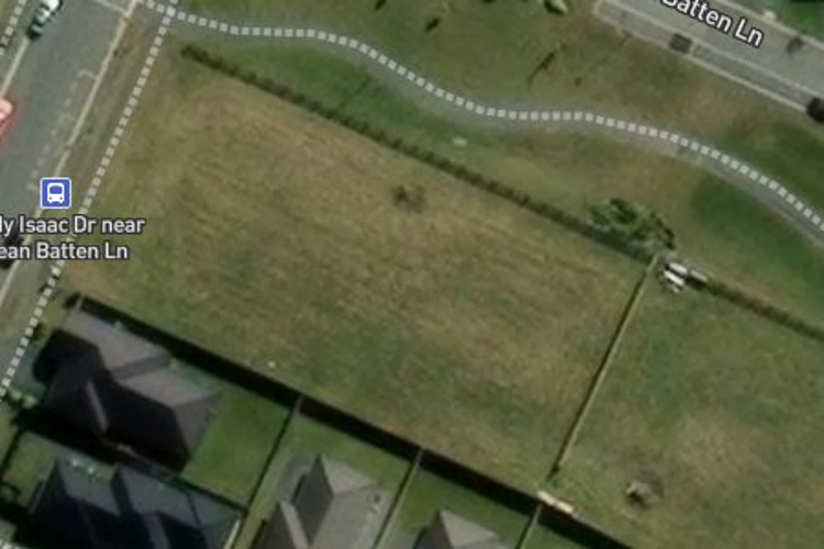 6/28 Lady Isaac Drive_0