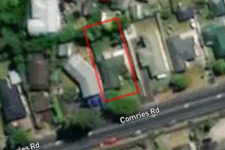 115 Comries Road_0