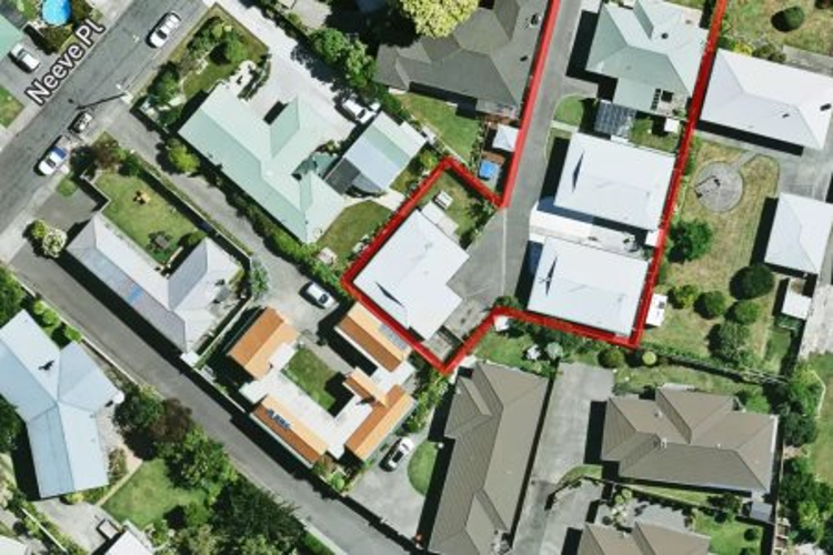 12 Neeve Road_0