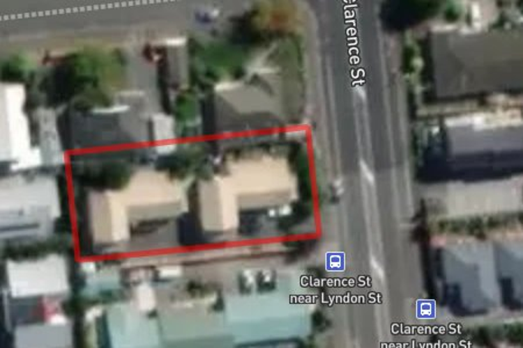 1/129 Clarence Street South_0