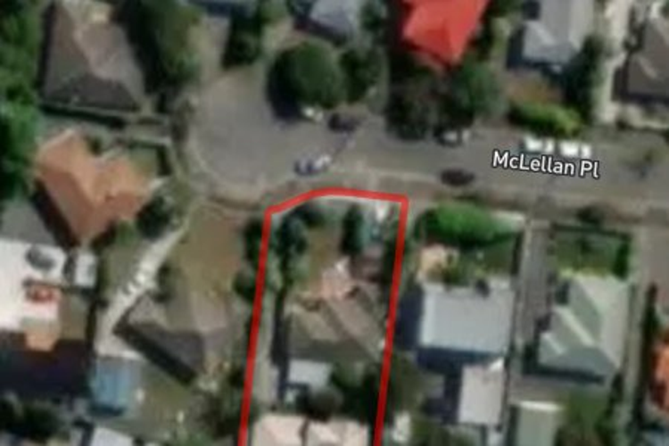 2/11 Mclellan Place_0