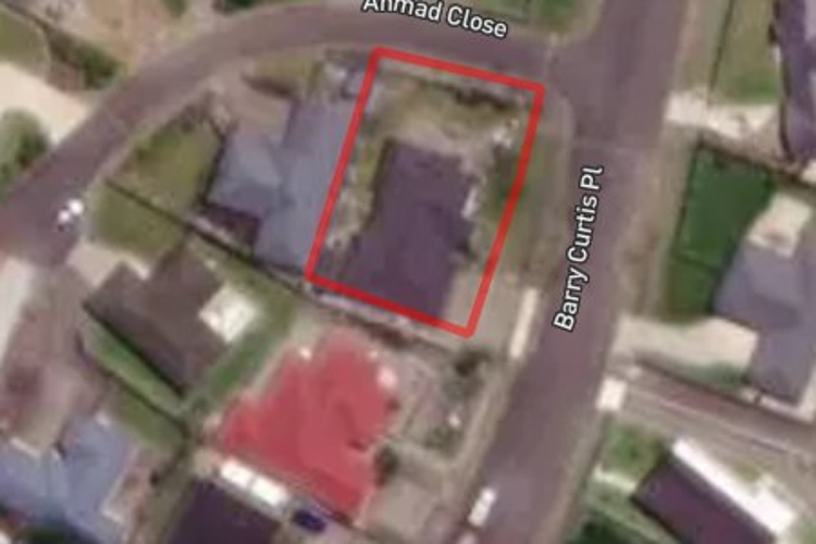 7 Barry Curtis Place_0