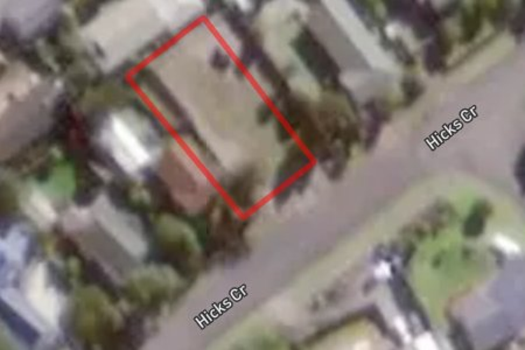 18 Hicks Crescent_0