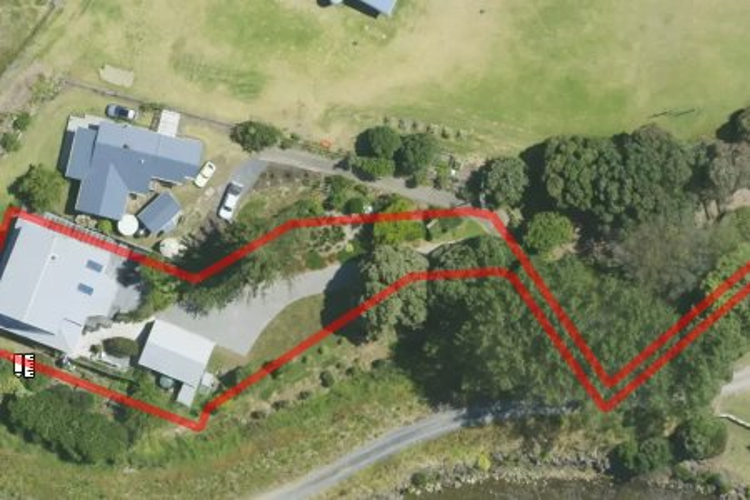 503 Thames Coast Sh25 Road Te Puru ThamesCoromandel Houses for
