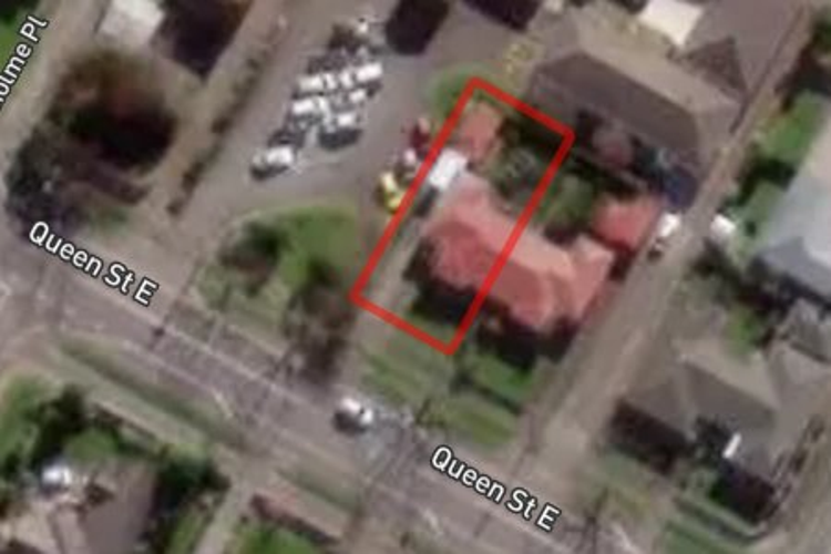 605 Queen Street East_0