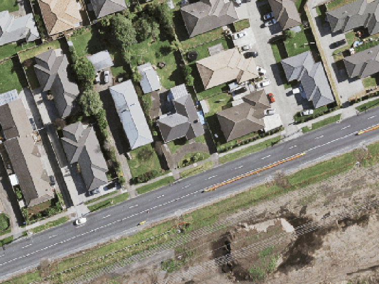 8/32 Airfield Road_0