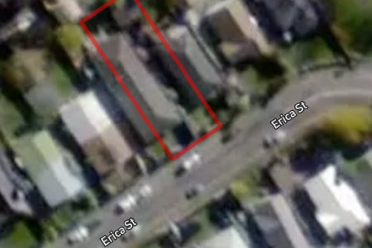 2/9 Erica Street_0