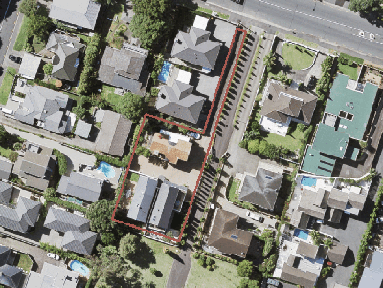 2/94 Kitchener Road_0