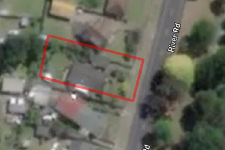 135 River Road_0