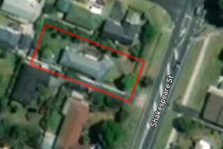 247 Shakespeare Street_0