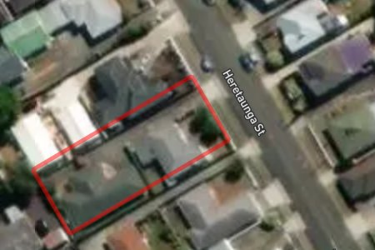 2/156 Heretaunga Street_0
