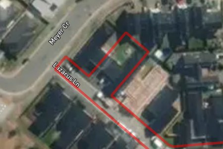 10 Lazarus Lane_0