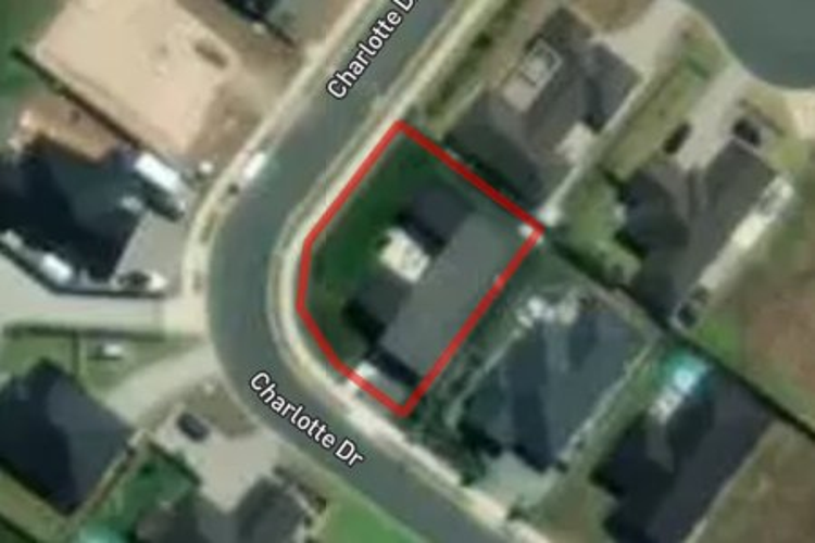 5 Charlotte Drive_0