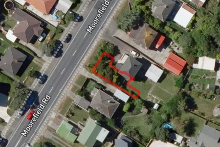 2/113 Moorefield Road_0
