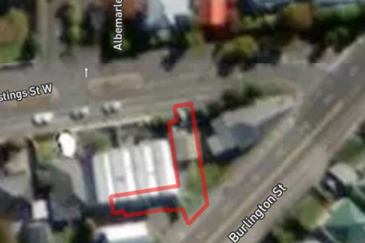 2/70 Hastings Street West_0