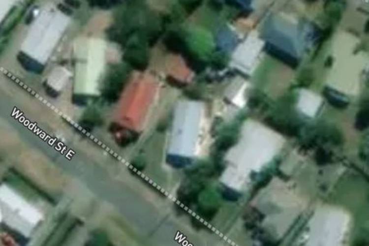 69 Woodward Street East_0