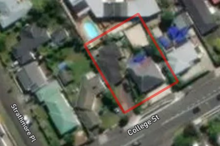 183a College Street_0