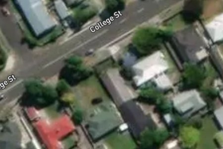 122B College Street_0