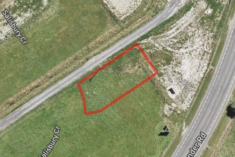 11 Salisbury Crescent_0