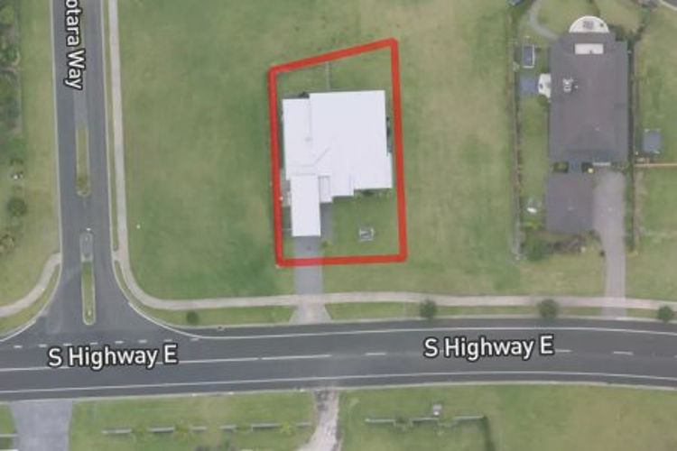 105 South East Highway_0