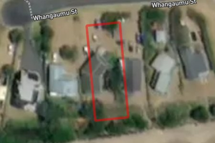 12 Whangaumu Street_0