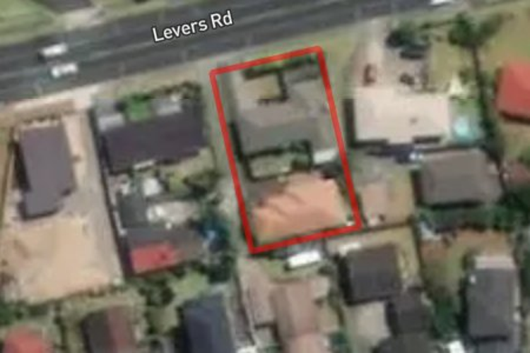 2/14 Levers Road_0