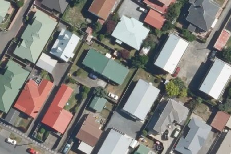 2/15A Byron Street_0