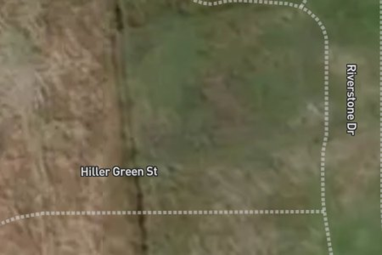 6 Hiller Green Street_0