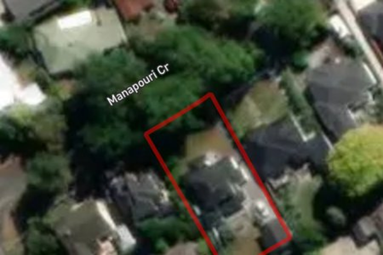 8 Manapouri Crescent_0