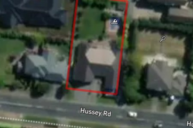 29 Hussey Road_0