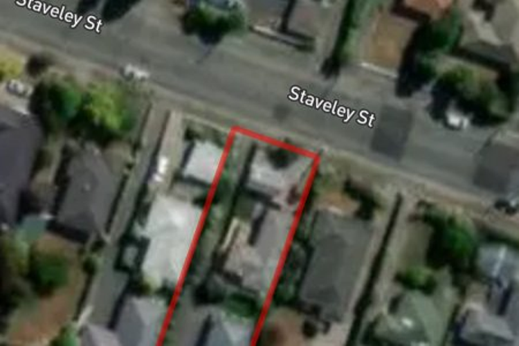 2/73 Staveley Street_0