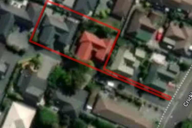 2/8 Cricklewood Place_0