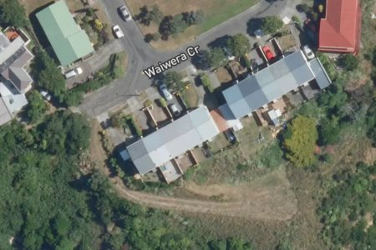 12a Waiwera Crescent_0