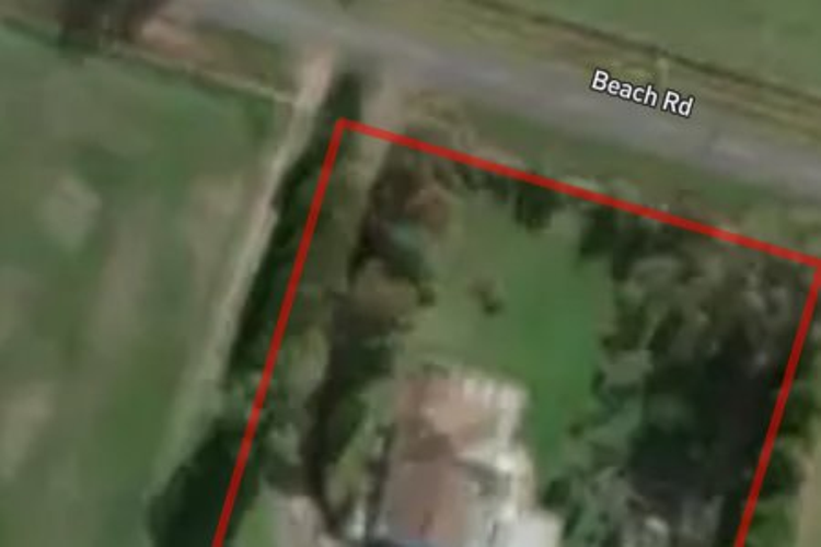 84 Beach Road Porangahau_0