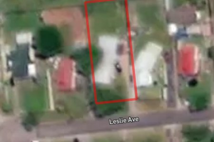 15a Leslie Avenue_0