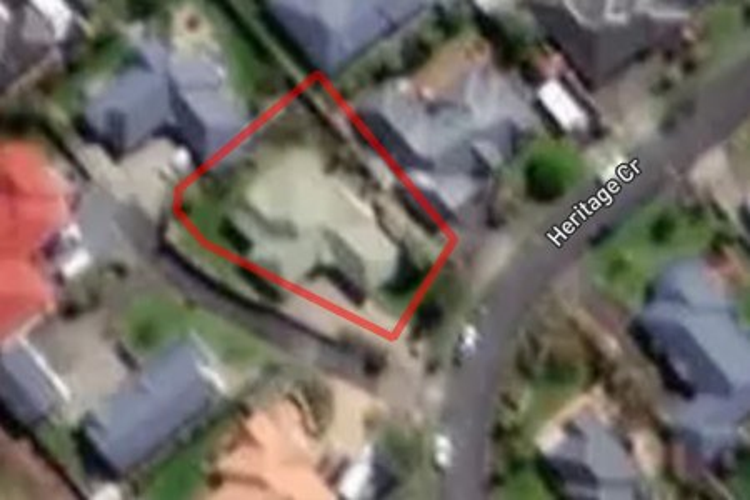 8 Heritage Crescent_0