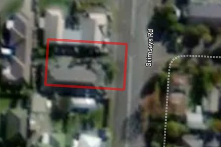 2/161 Grimseys Road_0