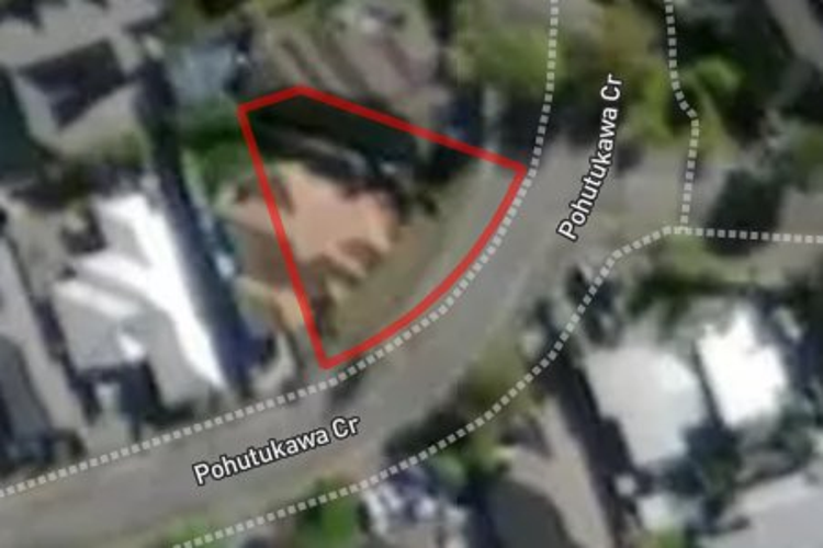 20 Pohutukawa Crescent_0