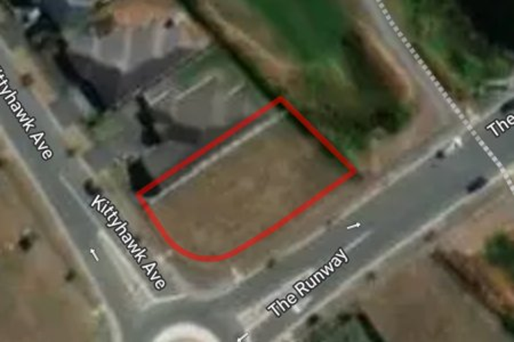 144 Kittyhawk Avenue_0