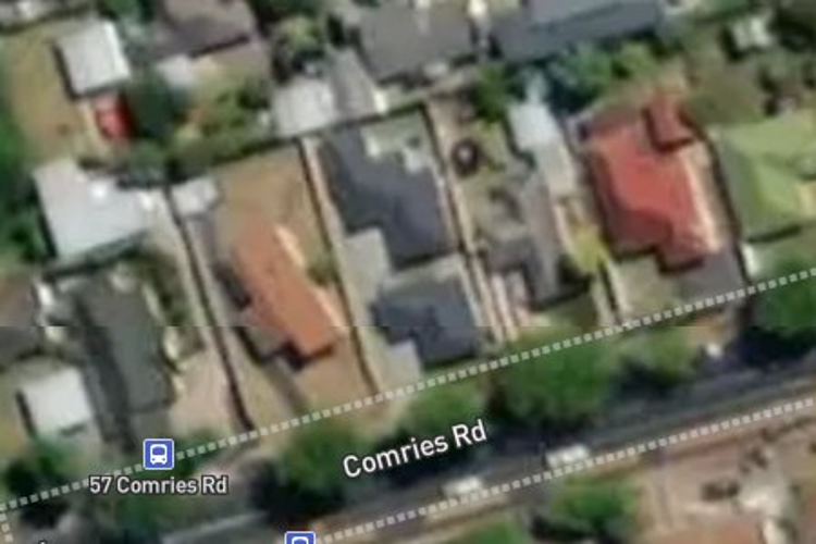 61 Comries Road_0