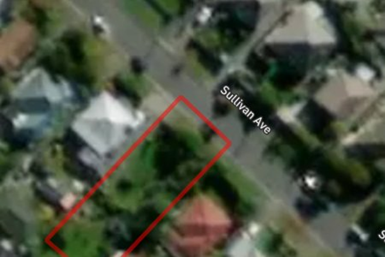 76 Sullivan Avenue_0